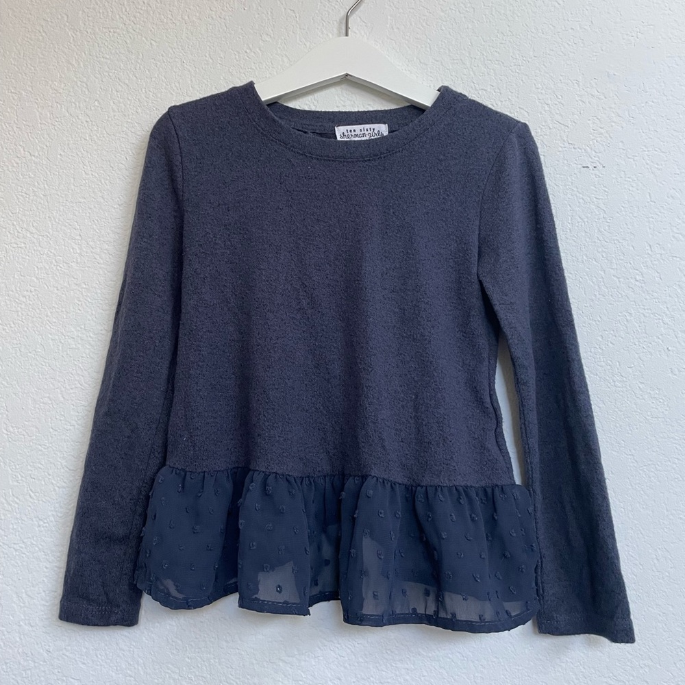 Girls sweater, size 5